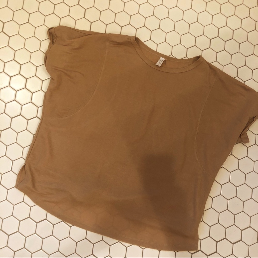 Brown T-Shirt (Cuffed Sleeve)